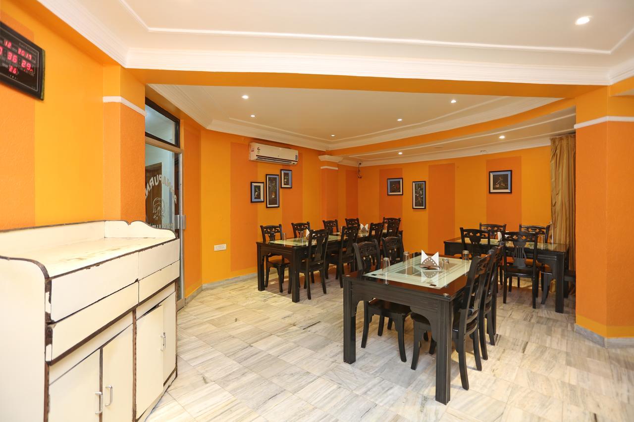 Hotel Niladri Puri Kültér fotó
